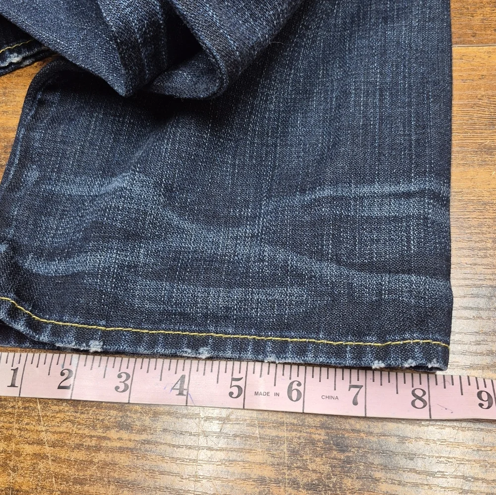TRUE RELIGION Premium Vintage Skull & Roses Straight Jeans Women's  33 - Picture 16 of 16